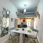Acogedor Estudio Con Altillo En El Centro De Conil, A 5Min De La Playa